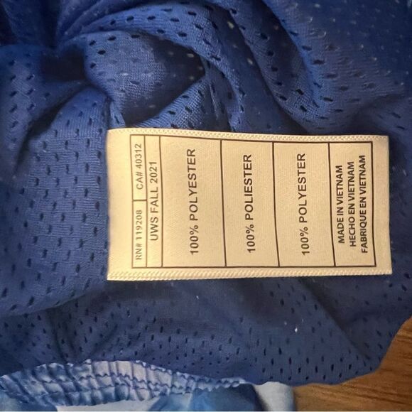 NWT women’s Mitchell & Ness Warriors Hardwood Classics hooded reflective jacket - Picture 7 of 12